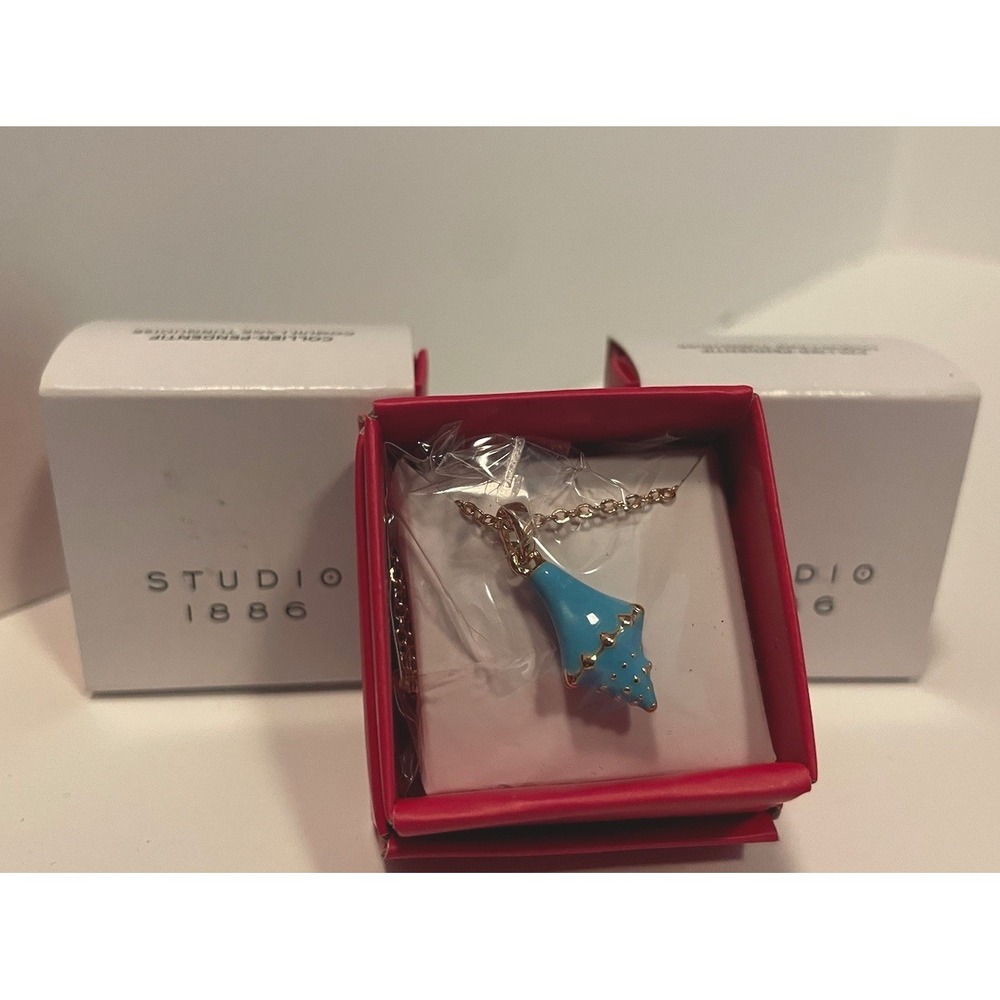 Studio 1886  Turquoise Conch Seashell Necklace‎ Bundle Of 5 New In The Box Beach